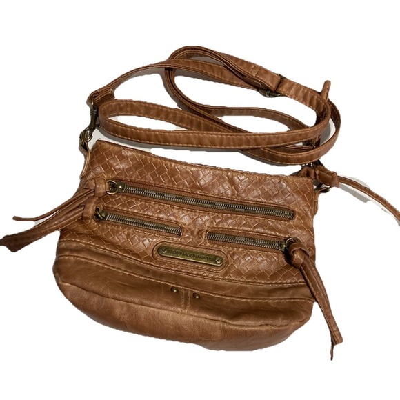 Stone Mountain Smokey Mtn Adjustable Crossbody Bag in Embossed Vinyl Cognac - Picture 1 of 7